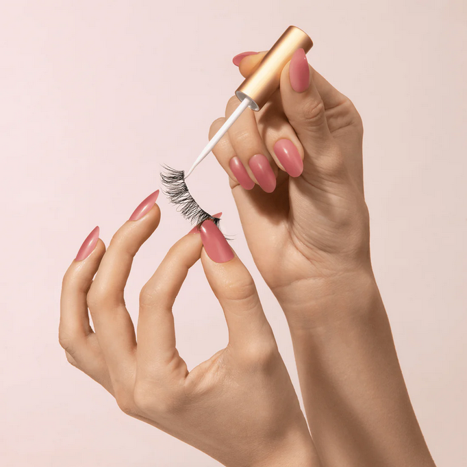 Lash Adhesive with Aloe - Clear | KPLGL01